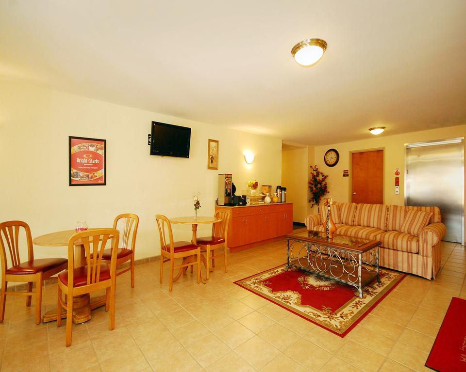 Econo Lodge Amelia Court House Habitación foto